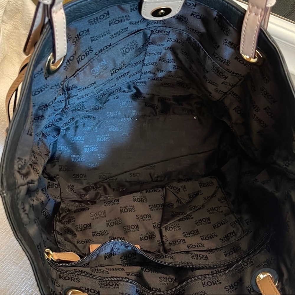 MICHAEL KORS -Jet Set black leather tote- EUC 🖤 - Picture 4 of 11